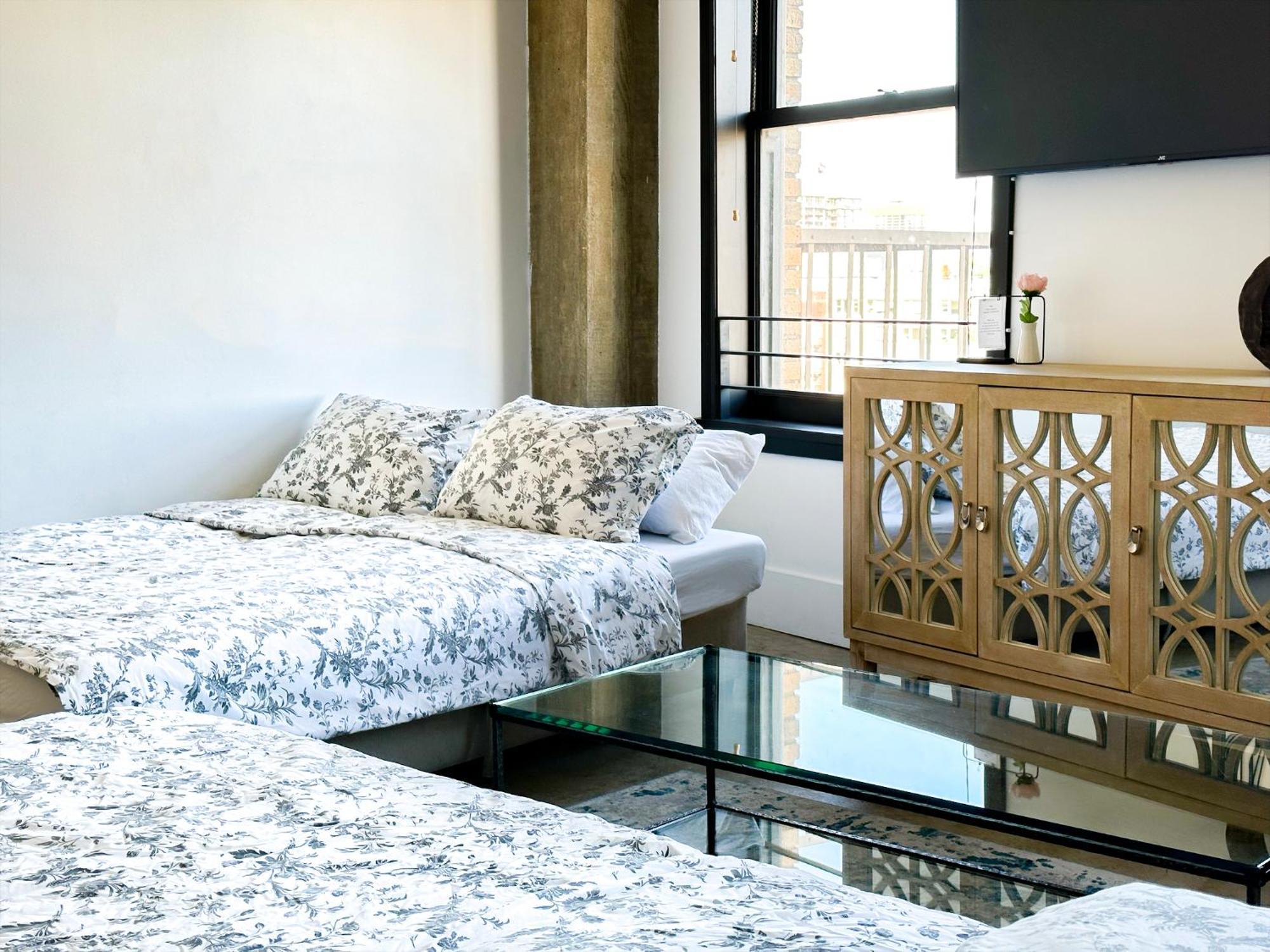 Angel City 1 Bedroom Apartment Лос Анджелис Екстериор снимка